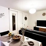 Modern 2br For Up To 6 Wef Exclusive Platz & Promenad